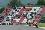 Daniel Pedrosa vor Andrea Iannone 