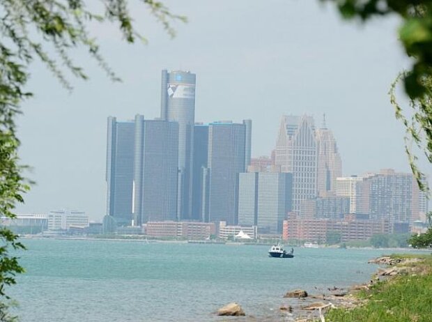Titel-Bild zur News: Detroit Belle Isle GM Hauptquartier