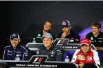 Giedo van der Garde (Caterham), Daniel Ricciardo (Toro Rosso), Charles Pic (Caterham), Pastor Maldonado (Williams), Nico Rosberg (Mercedes) und Felipe Massa (Ferrari) 