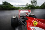 Das Wrack nach Felipe Massas (Ferrari) Unfall