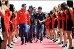 Jules Bianchi (Marussia), Jean-Eric Vergne (Toro Rosso) und Sebastian Vettel (Red Bull) 