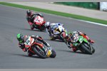 Eugene Laverty vor Tom Sykes 