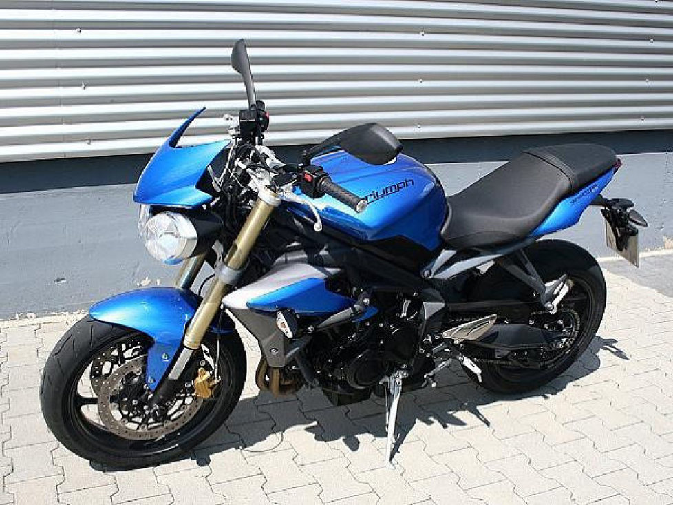 Triumph Street Triple