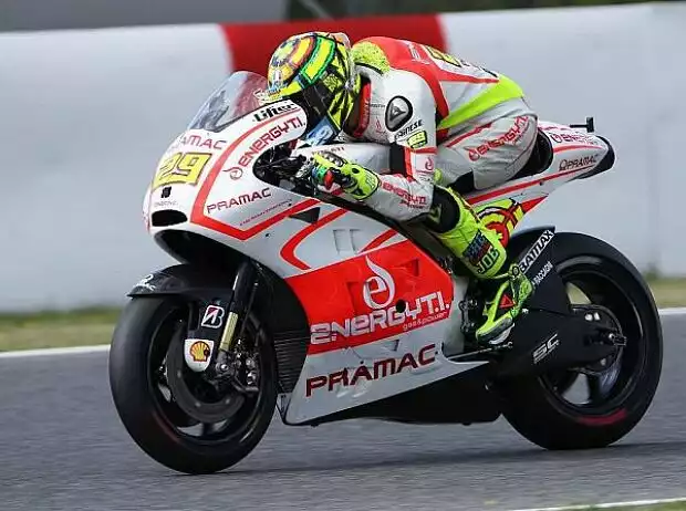 Andrea Iannone Titel-Bild zur News: Andrea Iannone