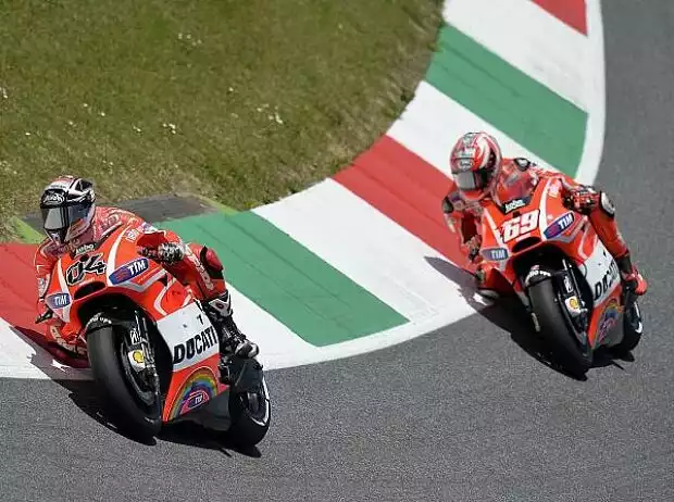 Nicky Hayden, Andrea Dovizioso Titel-Bild zur News: Nicky Hayden, Andrea Dovizioso