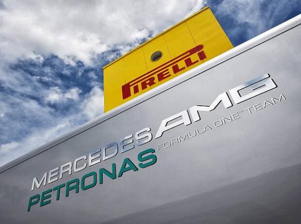 Titel-Bild zur News: Pirelli Mercedes