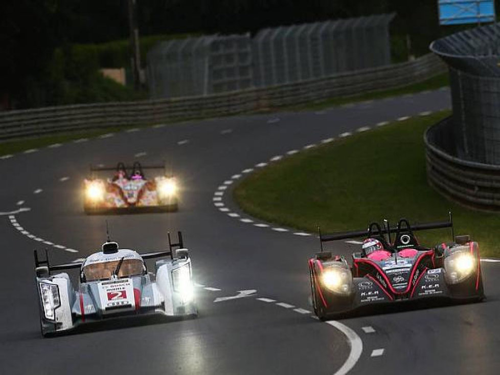 Tom Kristensen, Loic Duval, Allan McNish, Bertrand Baguette, Ricardo Gonzalez, Martin Plowman