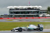 Bild zum Inhalt: Training in Silverstone: Rosberg vor Red Bull