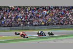 Marc Marquez vor Valentino Rossi 