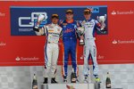 Podium am Sonntag: Jon Lancaster, Rio Haryanto und James Calado 