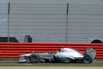 Lewis Hamilton (Mercedes) mit Reifenschaden