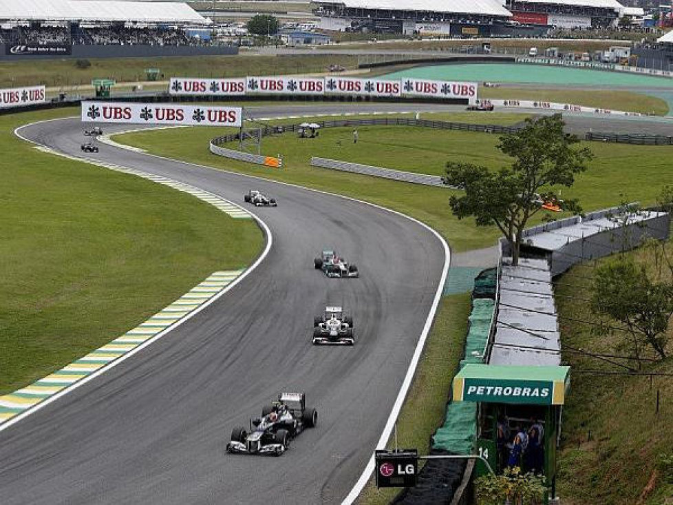 Bruno Senna, Sergio Perez, Michael Schumacher