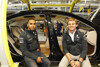 Bild zum Inhalt: Silberpfeil-Piloten besuchen Produktion im Werk Sindelfingen