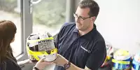 Bild zum Inhalt: Hochwasserhilfe: Formel-1-Stars spenden ihre Helme