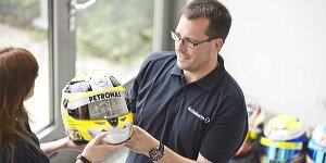 Hochwasserhilfe: Formel-1-Stars spenden ihre Helme