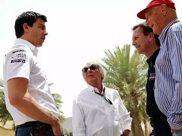 Toto Wolff, Bernie Ecclestone, Christian Horner Titel-Bild zur News: Toto Wolff, Bernie Ecclestone, Christian Horner