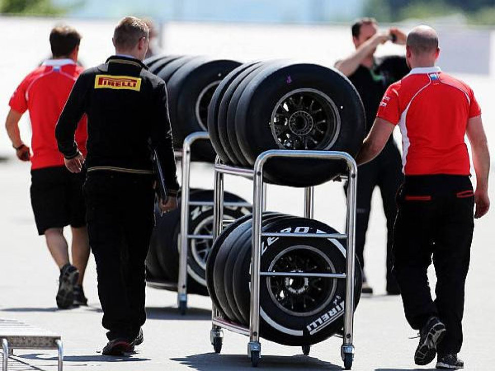 Pirelli Reifen Tyre