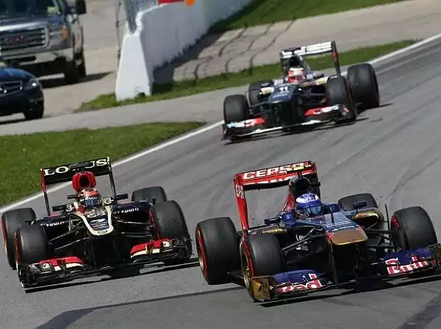 Daniel Ricciardo, Kimi Räikkönen Titel-Bild zur News: Daniel Ricciardo, Kimi Räikkönen