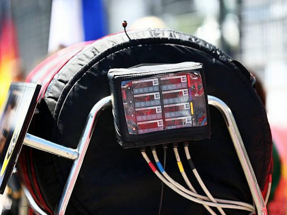 Pirelli Reifen Tyre