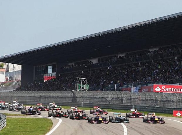 Sebastian Vettel, Lewis Hamilton, Mark Webber Sebastian Vettel, Lewis Hamilton, Mark Webber
