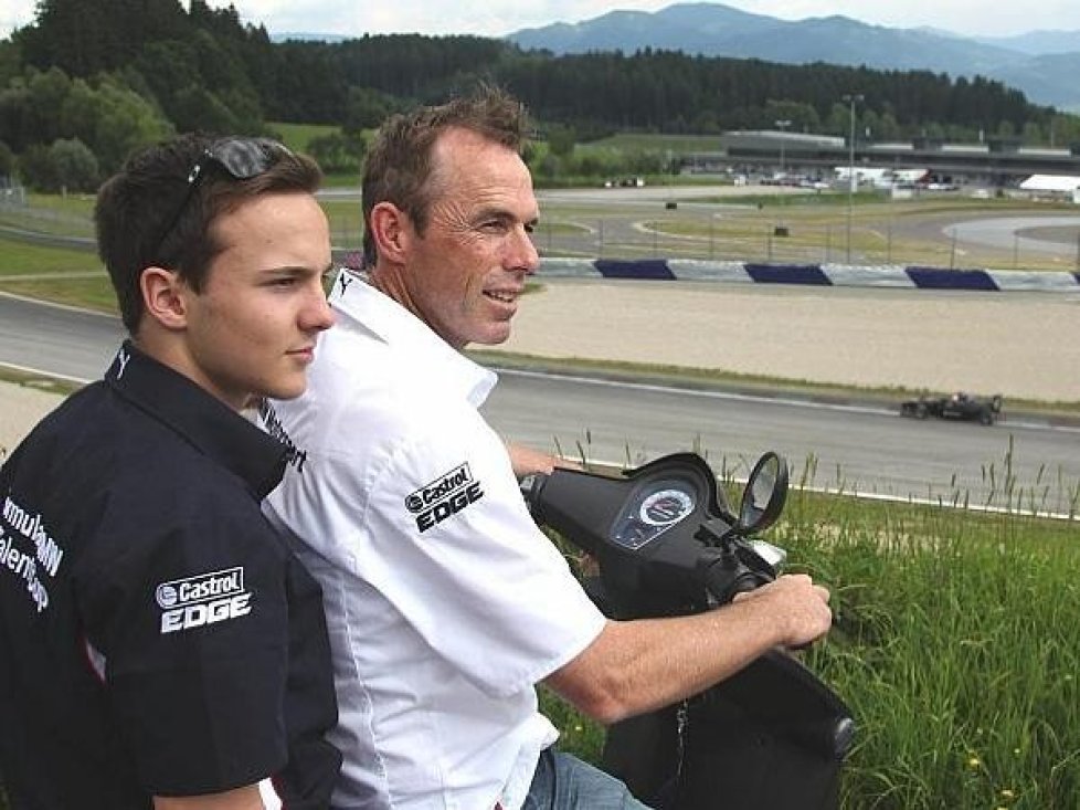 Marvin Dienst, Dirk Adorf