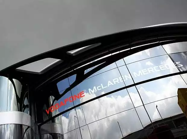 Motorhome von McLaren Titel-Bild zur News: Motorhome von McLaren