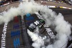 Kyle Busch (Gibbs) siegt in Loudon