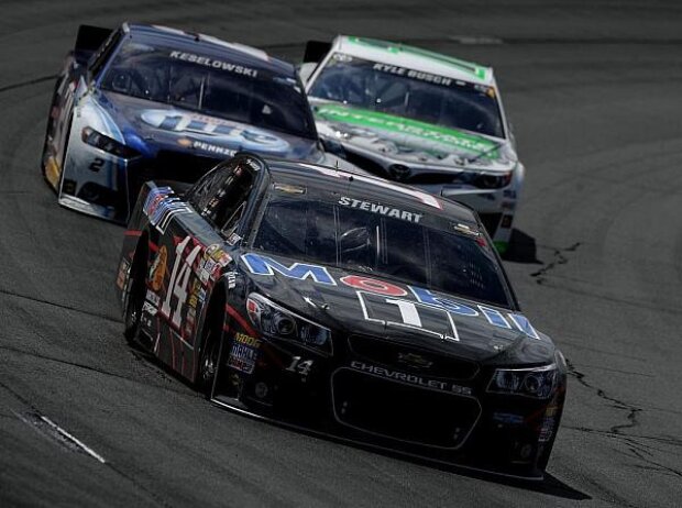 Tony Stewart, Brad Keselowski, Kyle Busch Tony Stewart, Brad Keselowski, Kyle Busch