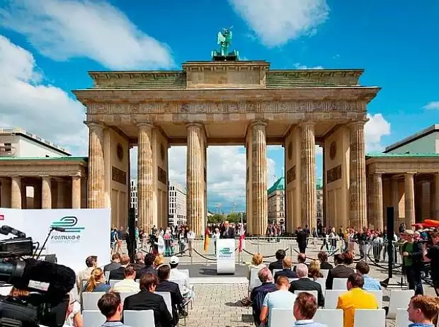 Formel-E-Präsentation in Berlin Titel-Bild zur News: Formel-E-Präsentation in Berlin