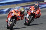 Nicky Hayden vor Andrea Dovizioso (Ducati) 