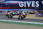 Stefan Bradl vor Valentino Rossi 