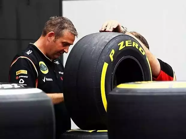 Pirelli-Reifen bei Lotus Titel-Bild zur News: Pirelli-Reifen bei Lotus