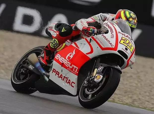 Andrea Iannone Titel-Bild zur News: Andrea Iannone