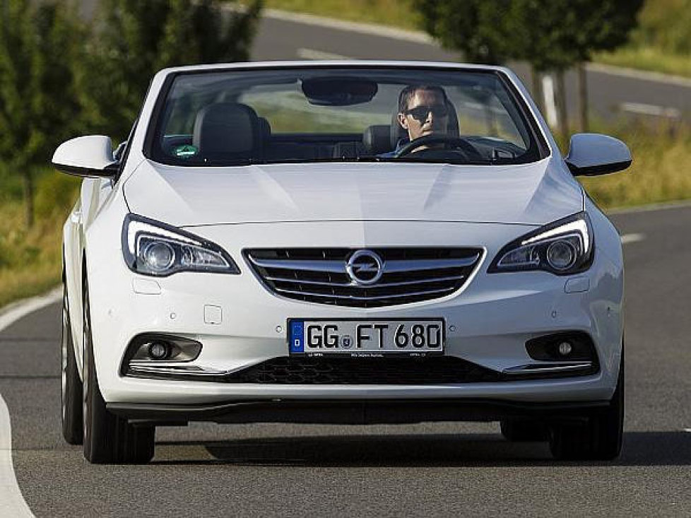 Opel Cascada 1.6 SIDI Turbo mit 147 kW / 200 PS
