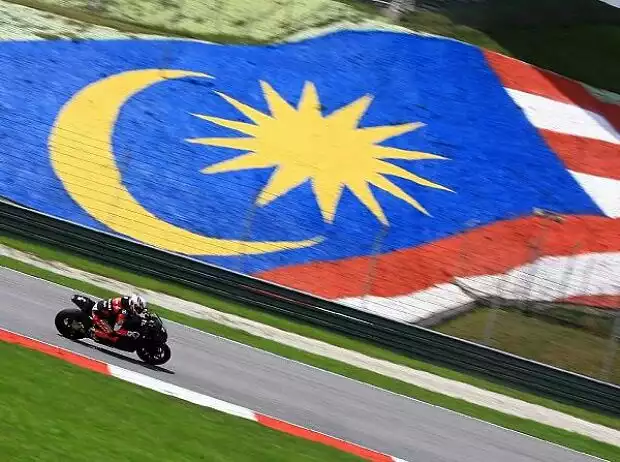 Testfahrten in Sepang (Malaysia) Titel-Bild zur News: Testfahrten in Sepang (Malaysia)