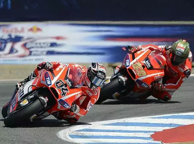 Nicky Hayden, Andrea Dovizioso Titel-Bild zur News: Nicky Hayden, Andrea Dovizioso