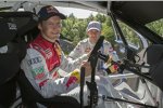 Mattias Ekström und Sebastien Ogier tauschen die Autos