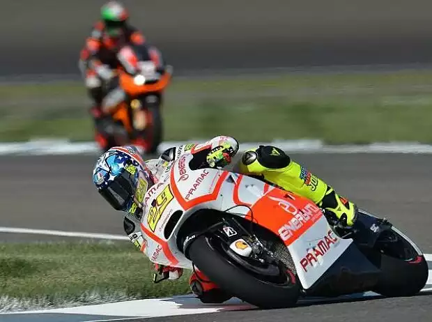 Andrea Iannone Titel-Bild zur News: Andrea Iannone