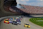 Restart mit Joey Logano (Penske), Kurt Busch (Furniture Row) und Jeff Burton (Childress) 