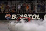 Kyle Busch feiert seinen 14. Bristol-Sieg