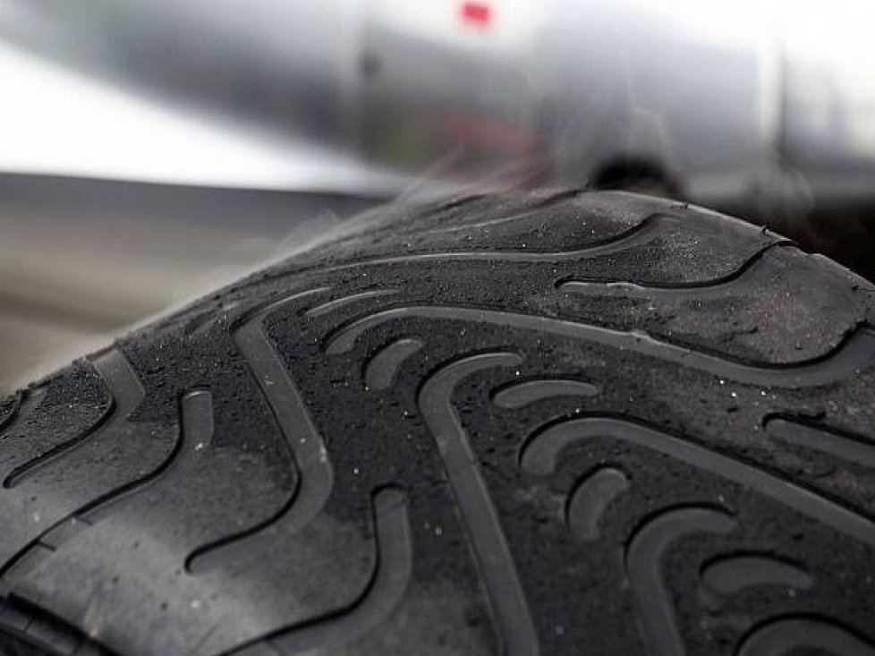 Pirelli, Intermediate, Reifen, Regen, nass