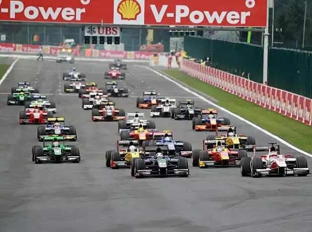 GP2-Start Titel-Bild zur News: GP2-Start