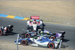 Chaos in Turn 3: Graham Rahal (Rahal) mittendrin