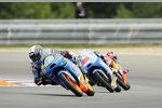 Alex Rins vor Maverick Vinales 