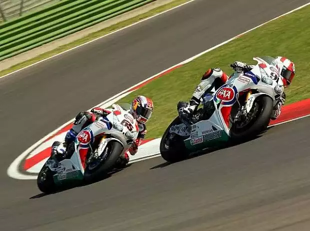 Jonathan Rea, Leon Haslam Titel-Bild zur News: Jonathan Rea, Leon Haslam