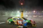 Kyle Busch (Gibbs) ist im Sprint-Cup-Chase 2013 dabei