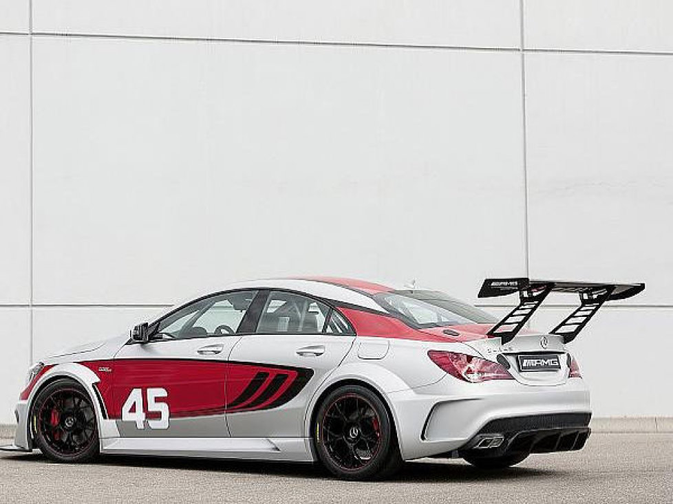 Mercedes-Benz CLA 45 AMG Racing Series