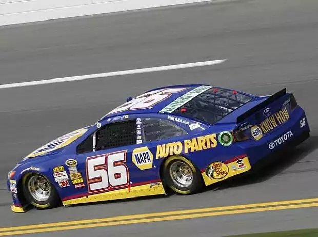 Martin Truex Jun., Michael Waltrip Titel-Bild zur News: Martin Truex Jun., Michael Waltrip
