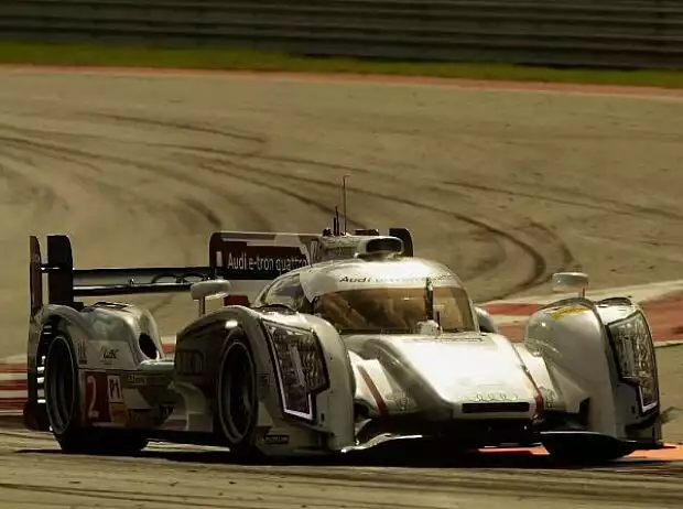 Loic Duval Kristensen McNish Titel-Bild zur News: Loic Duval Kristensen McNish