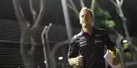 Bild zum Inhalt: Von Jetlag und nervigen Sitznachbarn: Mit Vettel um die Welt